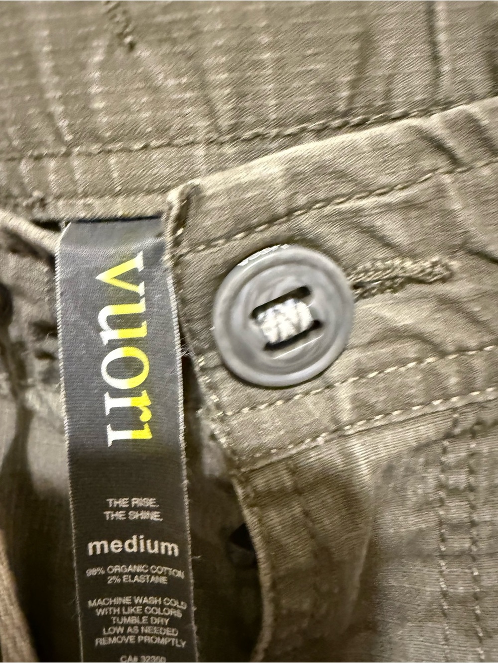 Vuori women’s medium Olive Gray Camo Cargo Pants - Picture 6 of 11